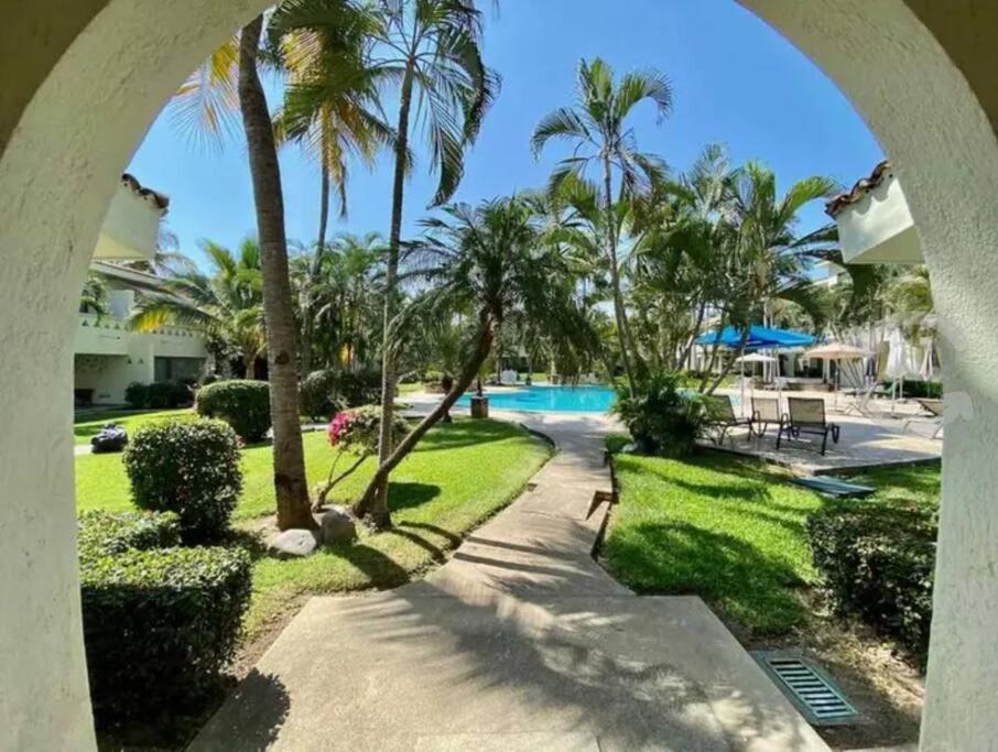 Hermoso Apartamento En Manzanillo Con Alberca Y Cancha De Tenis, Ideal Para Relajarse Y Disfrutar De Una Escapada Tranquila En El Paraiso Tropical Exterior foto