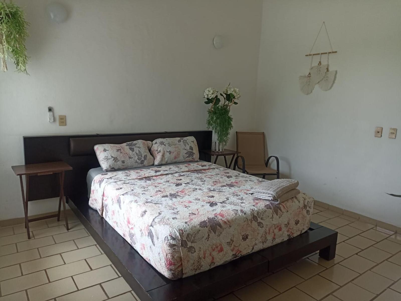 Hermoso Apartamento En Manzanillo Con Alberca Y Cancha De Tenis, Ideal Para Relajarse Y Disfrutar De Una Escapada Tranquila En El Paraiso Tropical Exterior foto